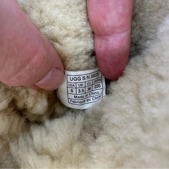 Ugg Bailey Button boot - Picture 8 of 8